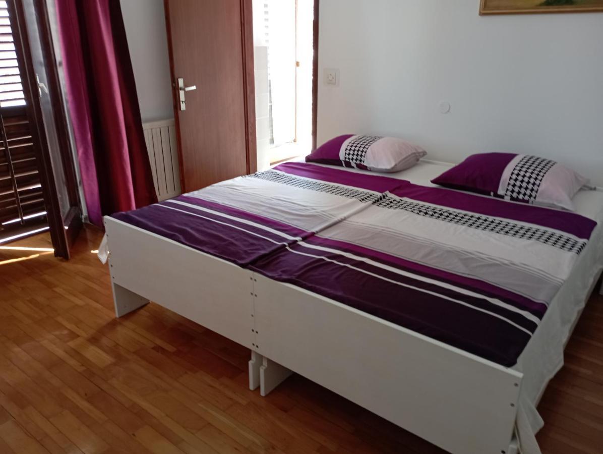 Apartment Mare 1 Novigrad  Екстер'єр фото