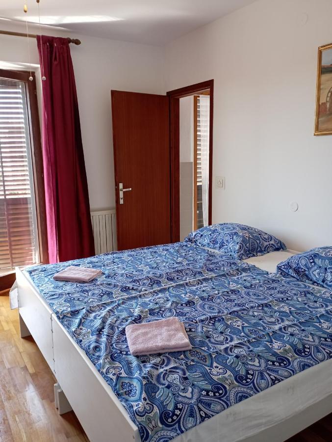 Apartment Mare 1 Novigrad  Екстер'єр фото