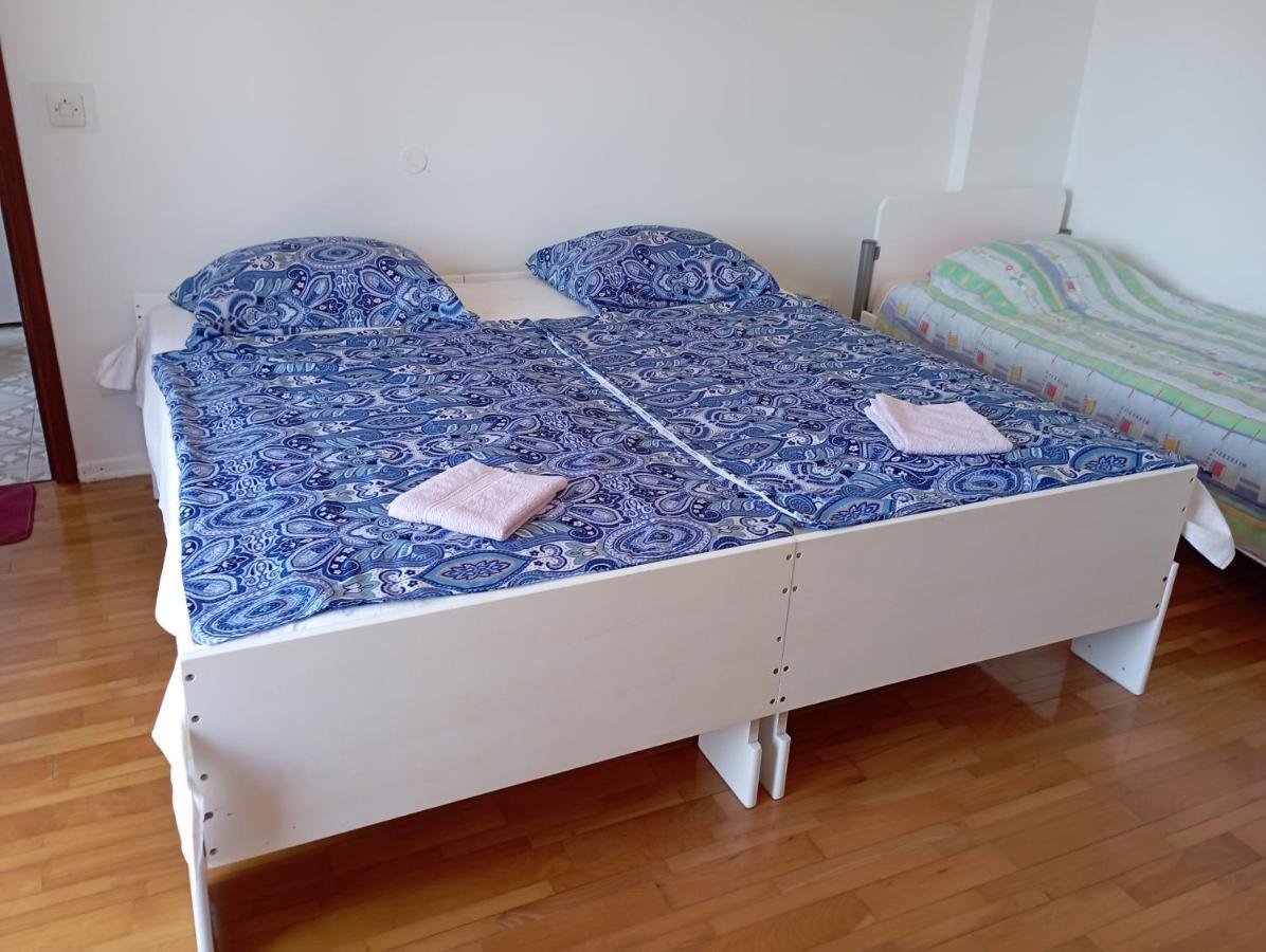 Apartment Mare 1 Novigrad  Екстер'єр фото