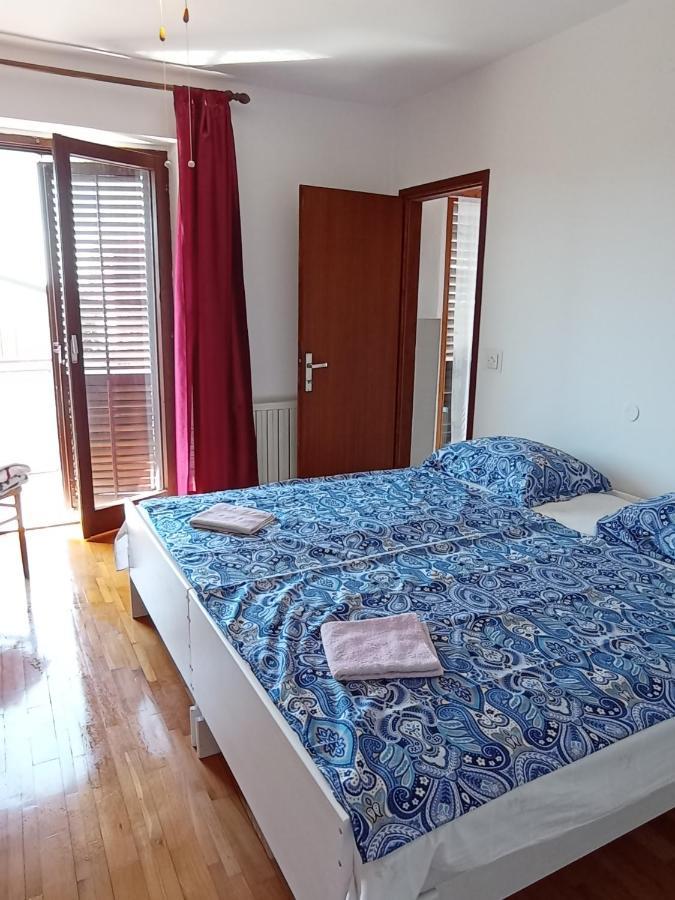 Apartment Mare 1 Novigrad  Екстер'єр фото